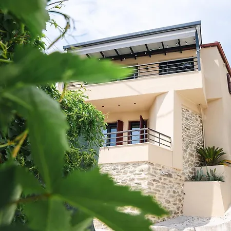 Апартаменты Lithodia - Λιθωδία *