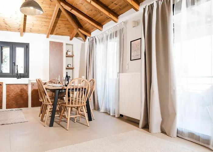 Lithodia - Λιθωδία * Cavala